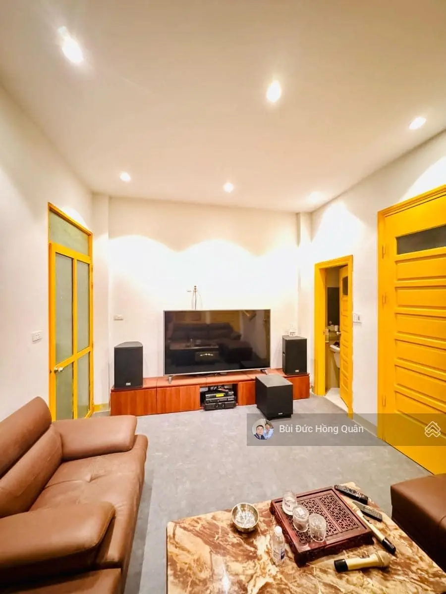 Bán nhà mặt đường Nguyễn Trãi Thanh Xuân, vị trí đẹp lô góc 7 tầng kinh doanh, dt 115m2 giá 48 tỷ