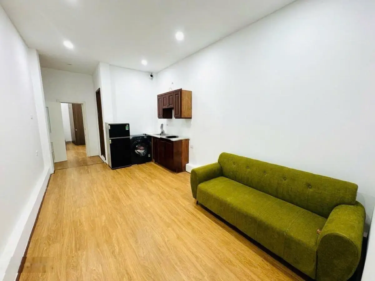 Siêu phẩm nhà ngõ văn hương .dt 56m2. 4 tầng. 3.3m mặttiền . 9.9 tỷ. đống đa. dòng tiền ổn định.