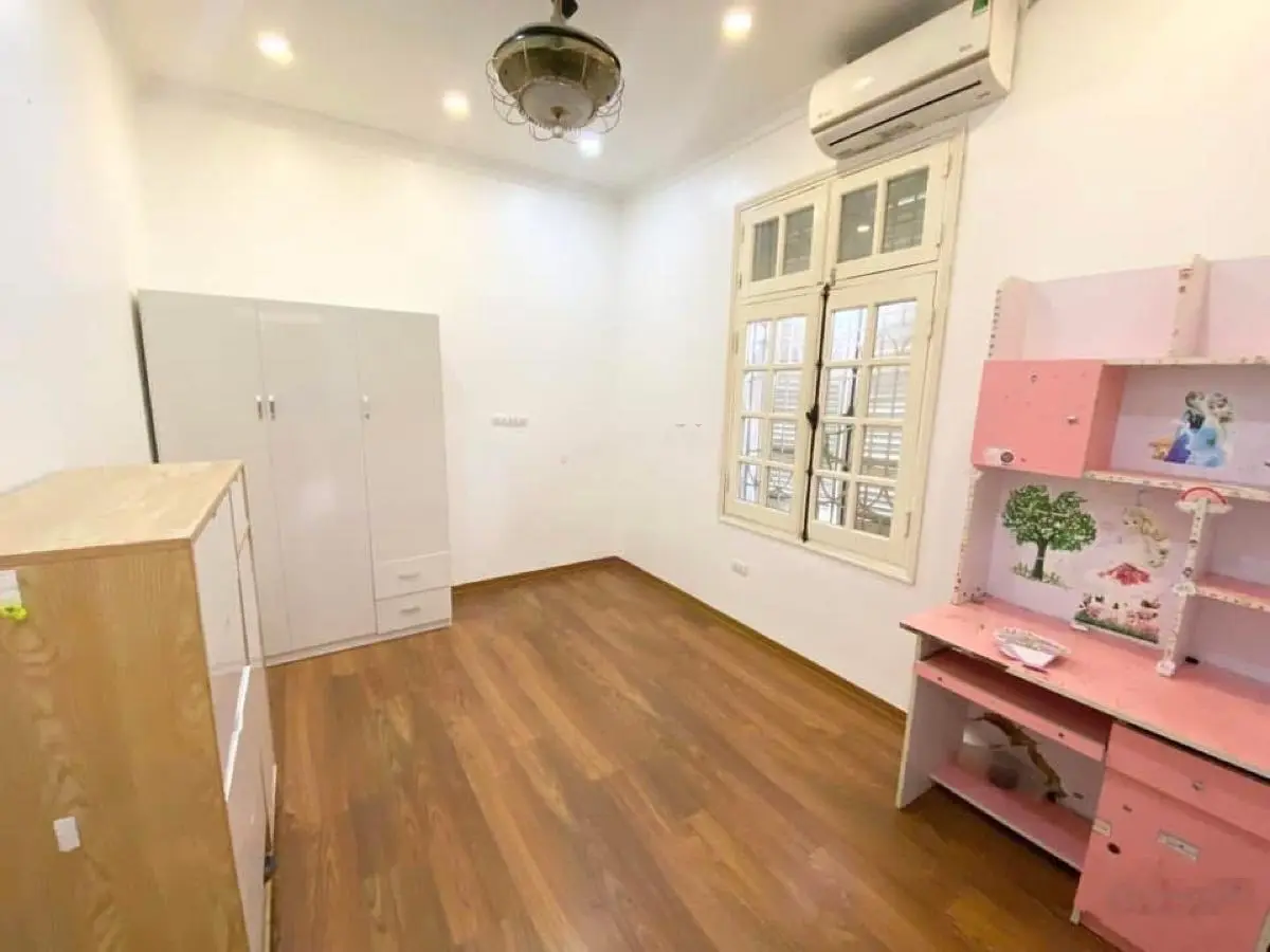 Hơn 6tỷ dòng tiền khủng 350tr/năm nhà phố định công hạ 43m x 5tầng,ô tô thông 20m ngõ rộng thoáng!