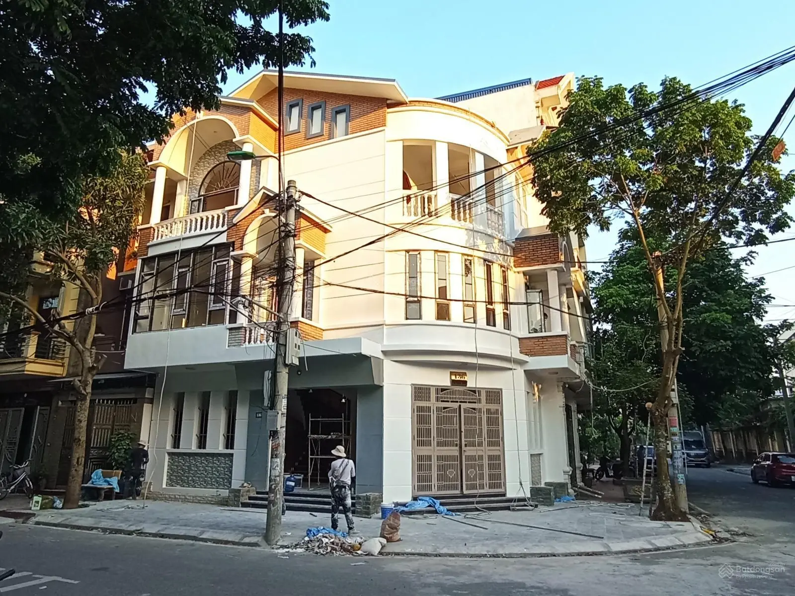 Bán nhà Lô góc mặt phố giá 5,9 tỷ VND đường Lê Ngọc Hân, Bãi Vượt, tp Nam Định