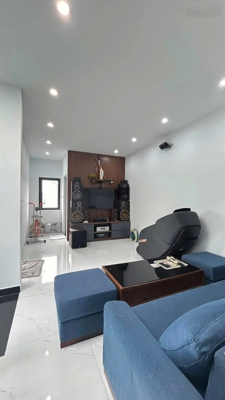 Siêu đẹp nhà 3 tầng - trung tâm hải châu - full nội thất - vào ở ngay!