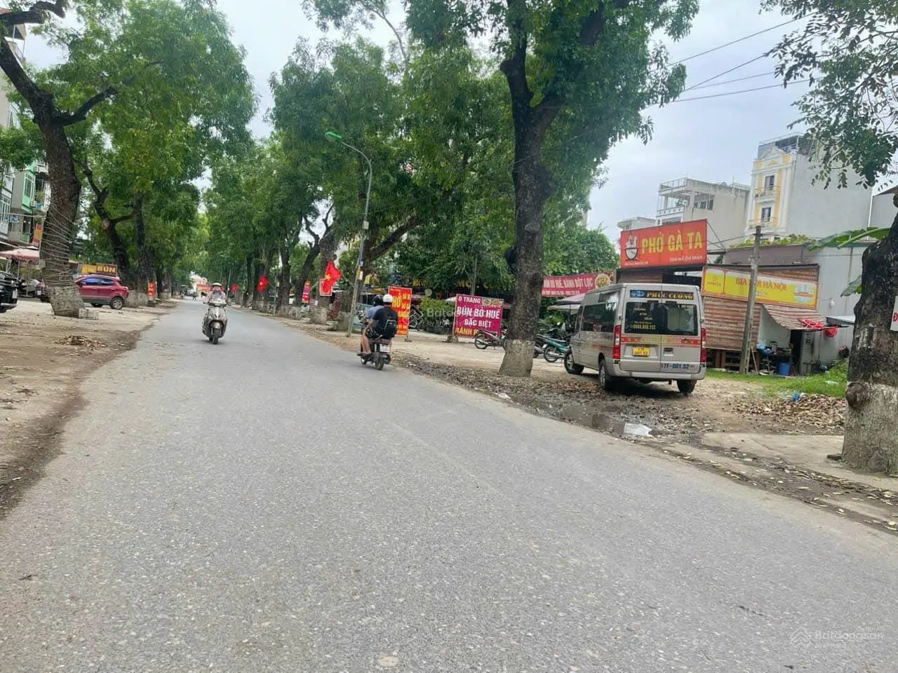 Chính chủ cần bán đất có nhà C4 diện tích 50m2, mặt tiền 4m tại dịch vụ khu A Yên nghĩa giá đầu tư