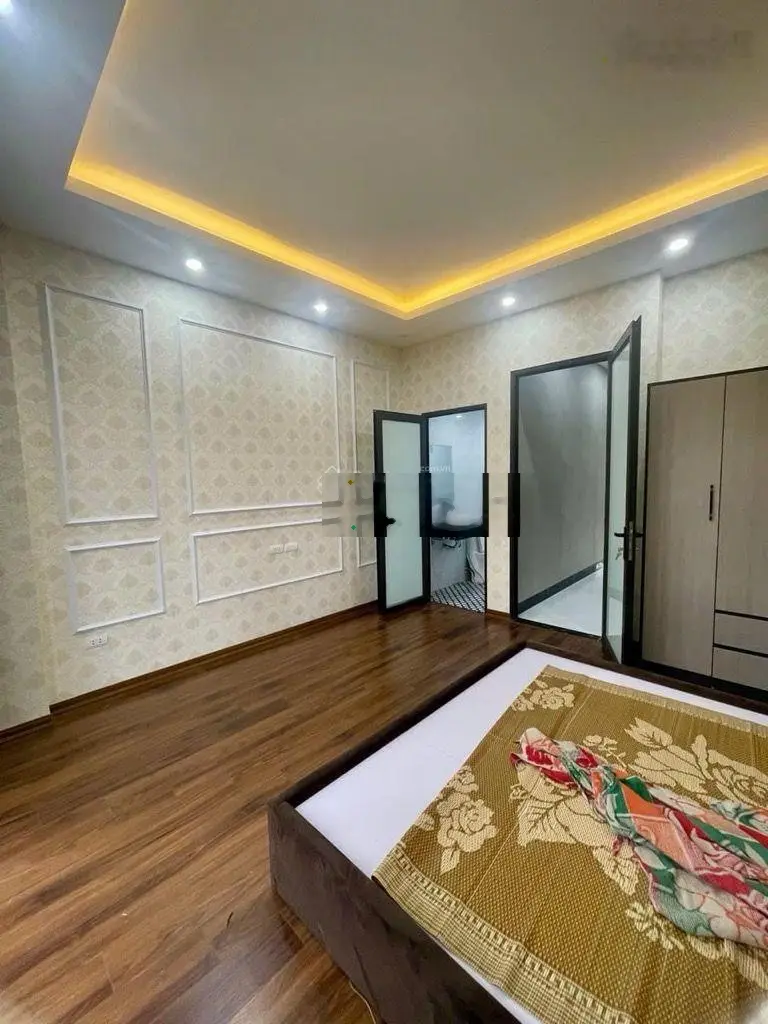 Bán nhà Vũ Xuân Thiều - Long Biên 51m2 x 5 tầng x mt 4m x 8 tỷ 15. Nhà mới - full nội thất, ở sướng