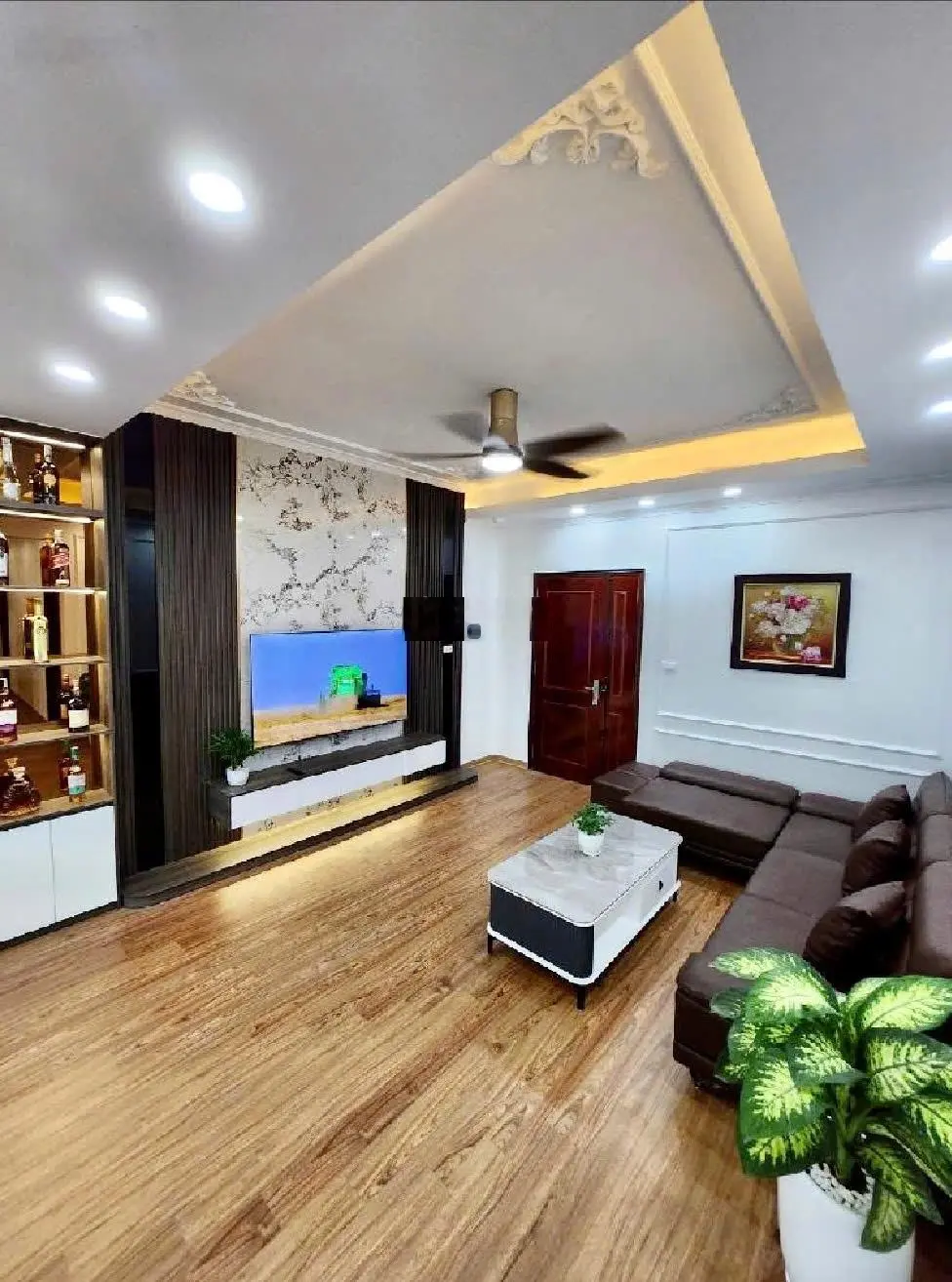 Bán chung cư cao cấp Lê Đức Thọ, Nam Từ Liêm, 115m2, góc, 3 ngủ, nhỉnh 5 tỷ
