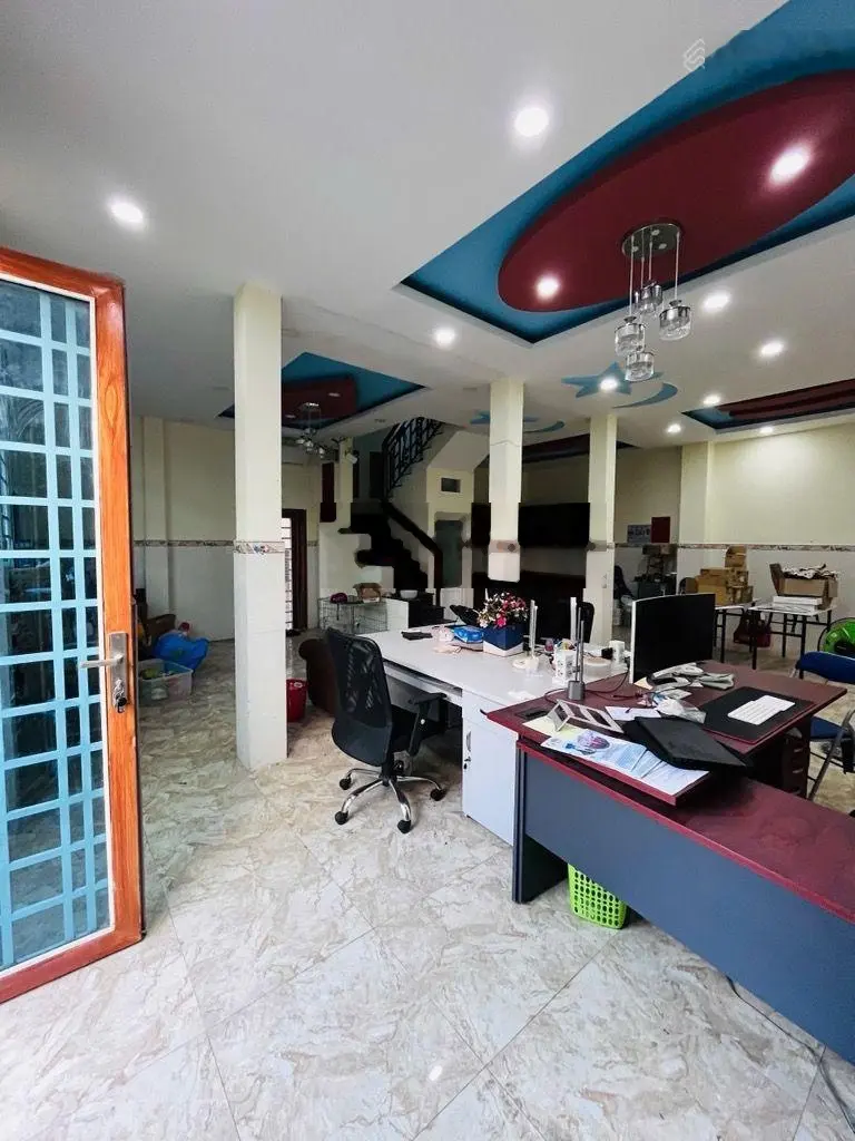 Bán nhà 2 lầu ngang 10.5m Nguyễn Thị Định BTT Quận 2. SHR giá chỉ 9,9 tỷ. LH 0777066878