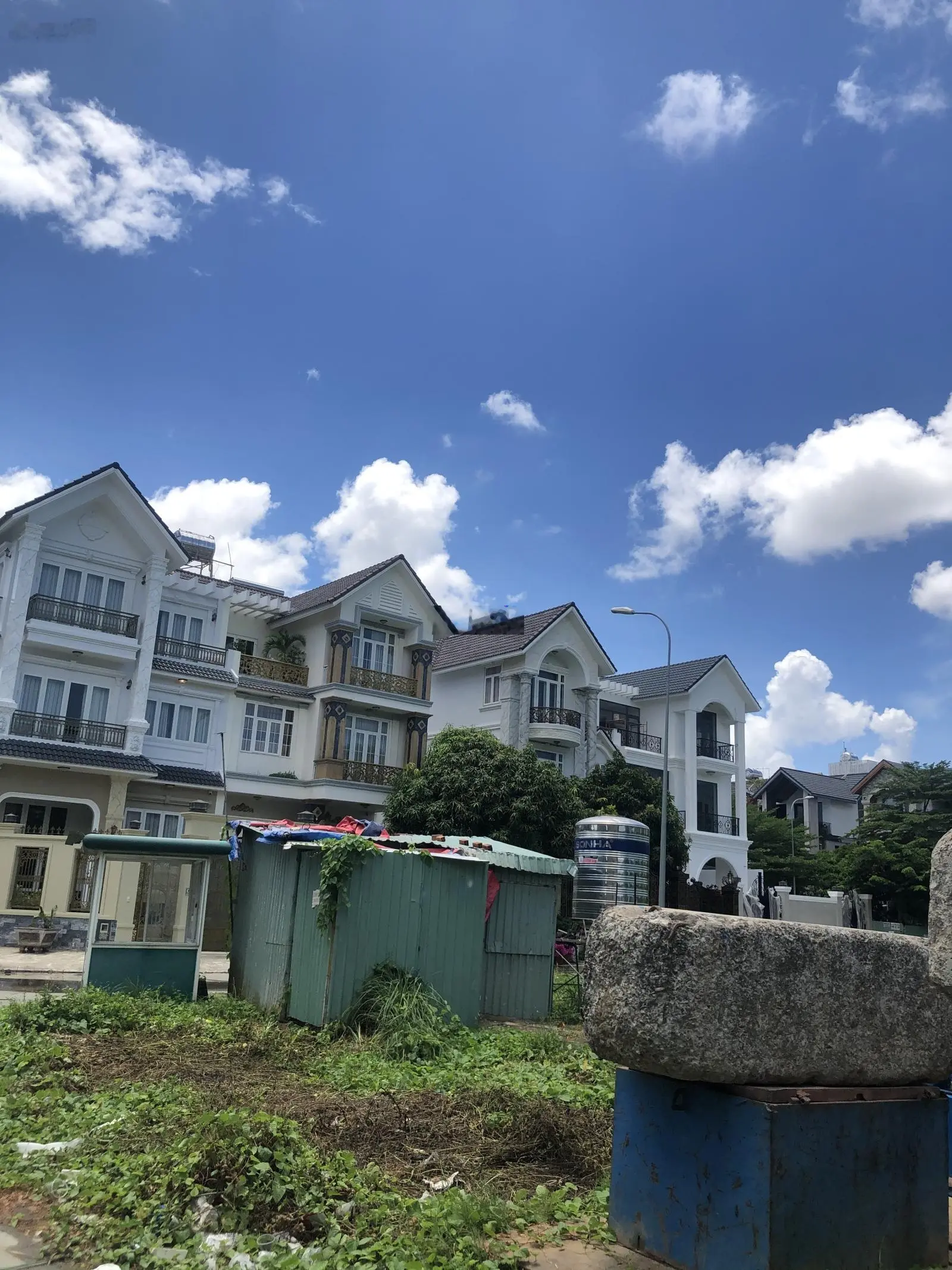 22ty8 có ngay căn biệt thự 10x24m 1 hầm 3 lầu kdc đại phúc green villas full nội thất
