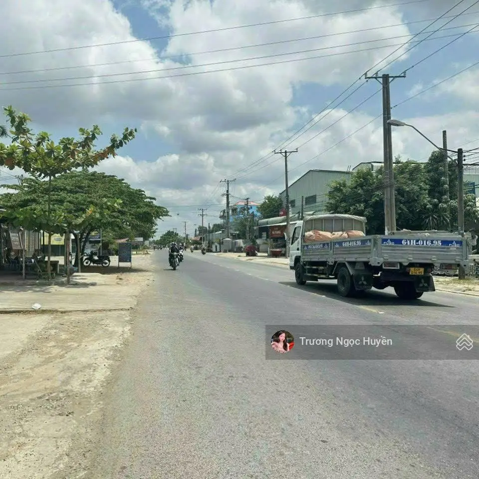 Bán gấp lô đất đường Phạm Hùng, gần chợ Hiệp Thành, phường Ngã Bảy, Hậu Giang, 120m2 giá 550tr, SHR