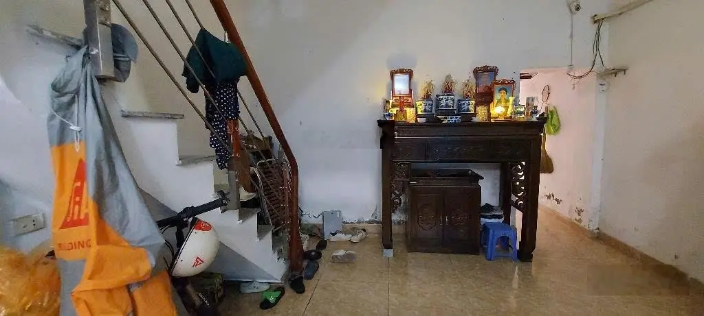 Bán nhà Nghĩa Dũng, Ba Đình. Ô tô đỗ cửa, kinh doanh sầm uất 93M2.