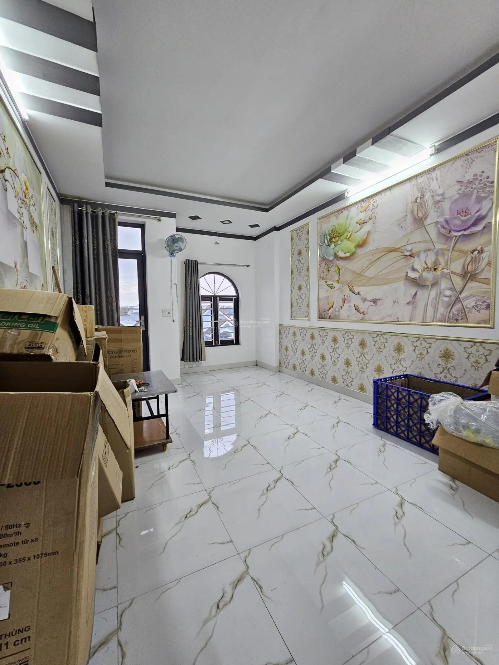 3 tỷ 2 bán nhà 1 trệt 2 lầu KDC rẻ nhất gần chợ Phú Phong 200m, P. Bình Chuẩn, TP. Thuận An