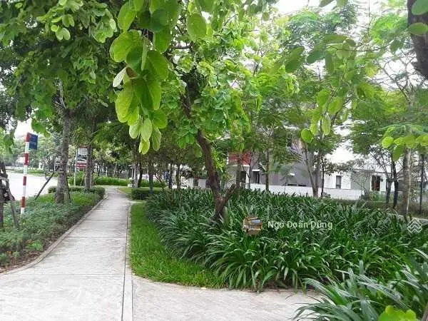 Bán gấp căn liền kề 117m2 Gamuda nội thất nhập khẩu gần vườn hoa giá mềm 0904 744 ***