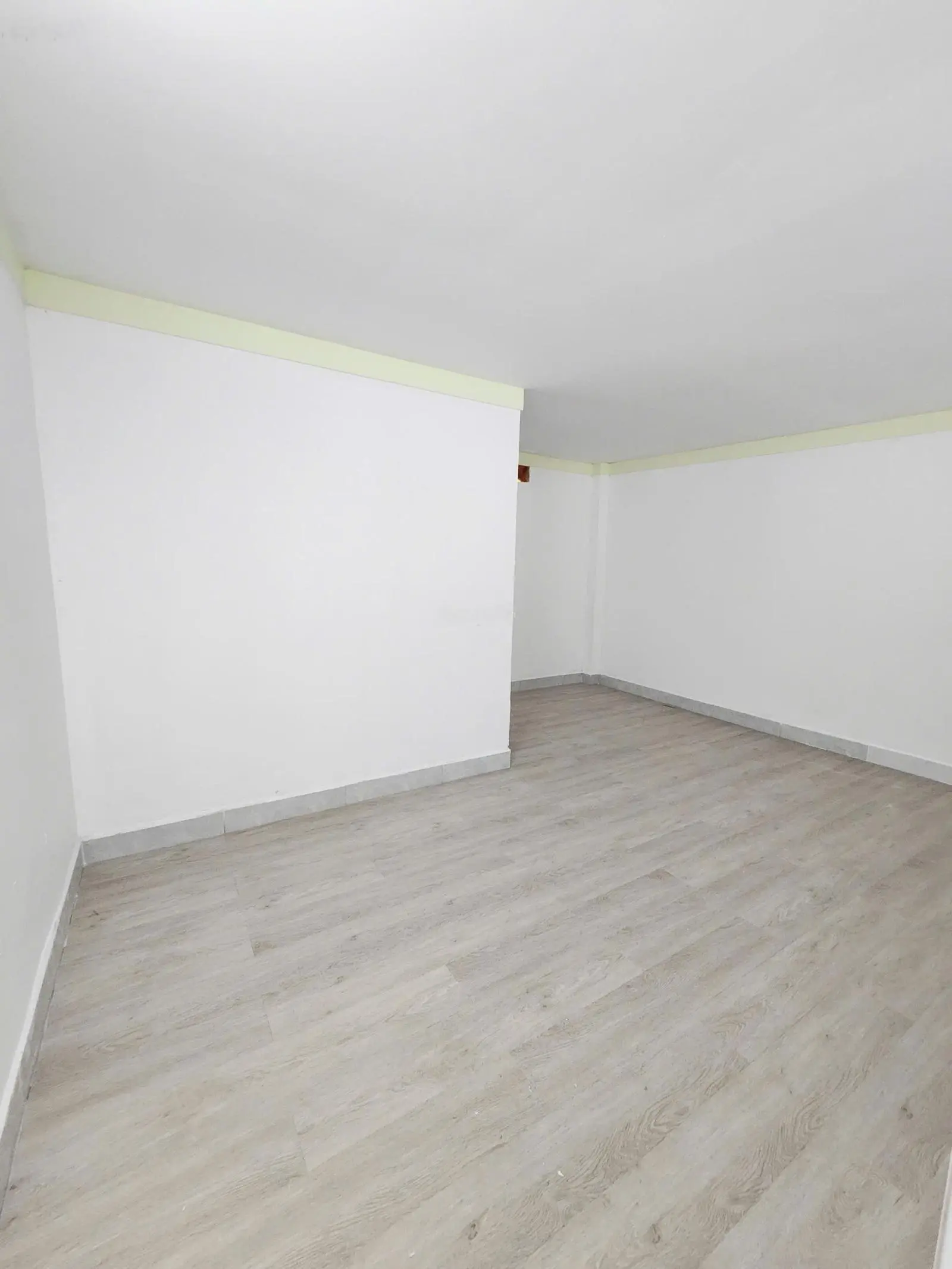 Bán 2 Căn Nhà Sổ Riêng Giá Chỉ Gần 2,7 Tỷ, Gần Vimcom 550 Dĩ An
