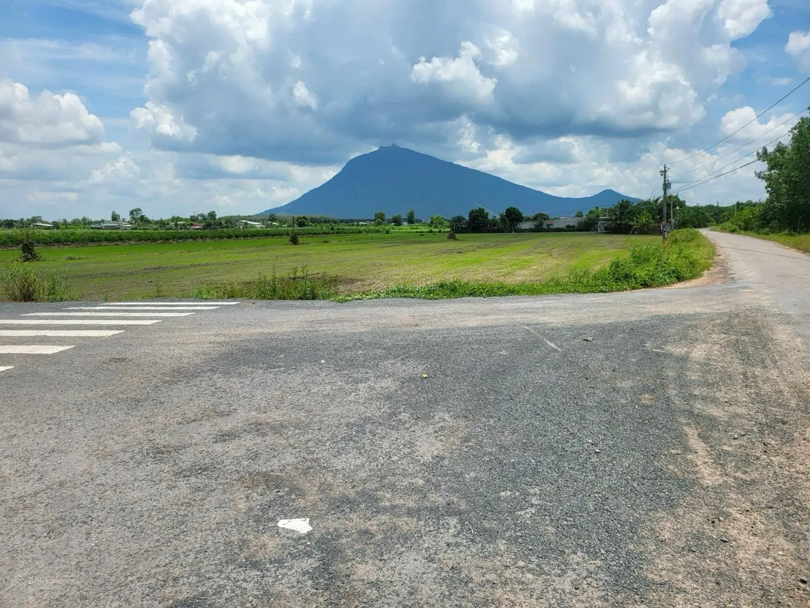 Đầu tư đất sân bay, Dương Minh Châu 500tr