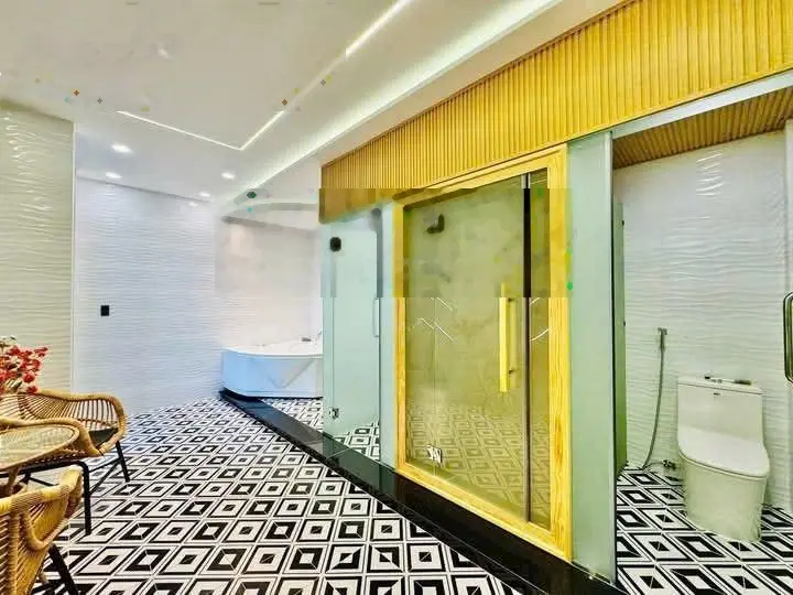 4,2x20m. 6tầng. Thang máy. FULL nội thất cao cấp. Mặt tiền hẻm 8m thông Lê Văn Thọ. 17tỷ TL.