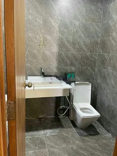 P. Linh Trung, gần sát PVĐ, HXH, nhà 97 m2 2 tầng bán gấp chỉ 5.1 t.ỷ.