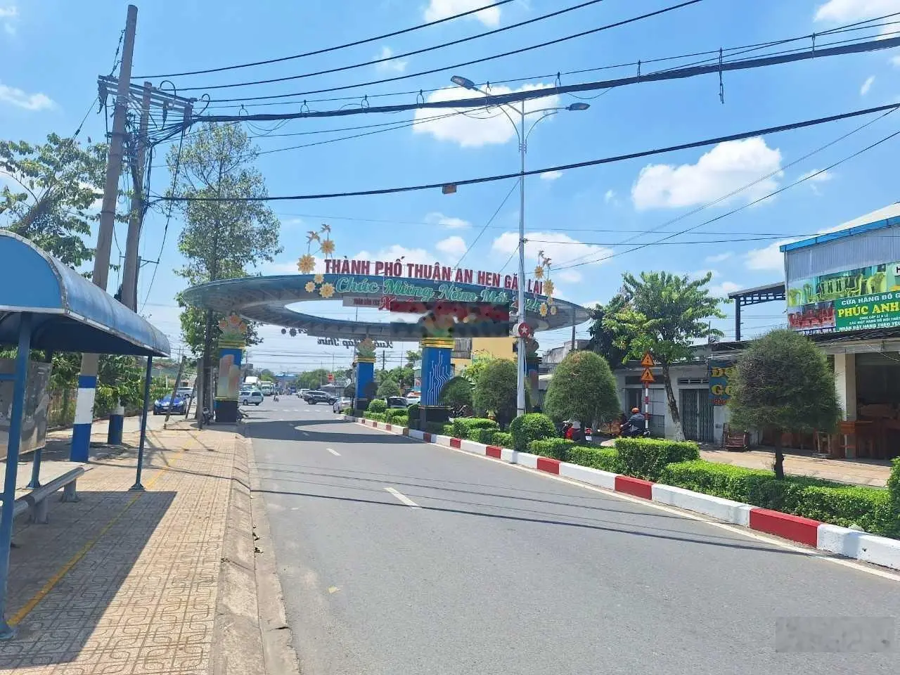 Đất biệt thự mặt tiền gần chợ Lái Thiêu 300m, P. Lái Thiêu, Tp. Thuận An
