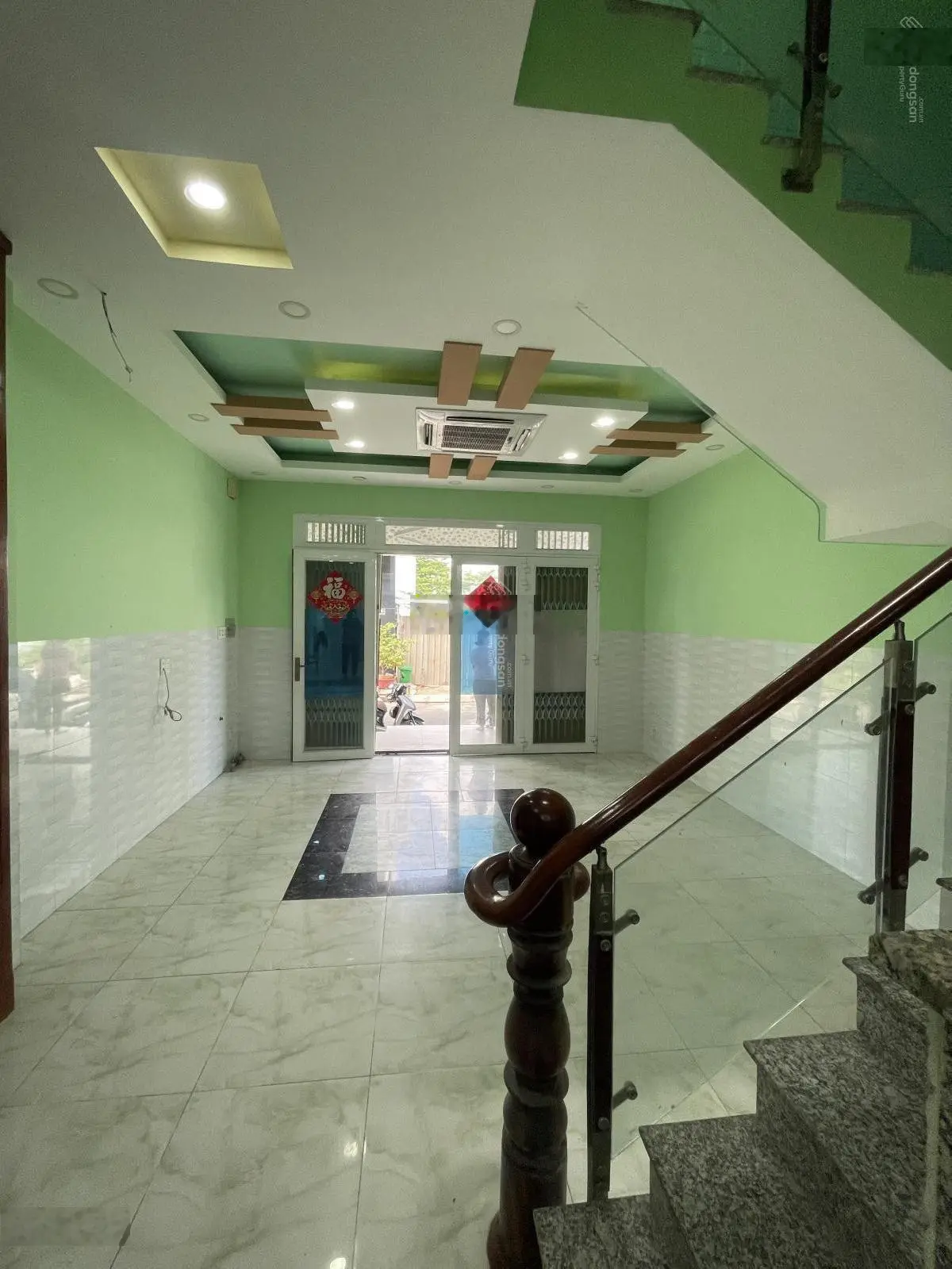 Bán nhà mặt tiền nội bộ P7 quận 8 sổ hồng riêng hoàn công đầy đủ nhà 4 tầng DT 58 m giá 5 tỷ 3