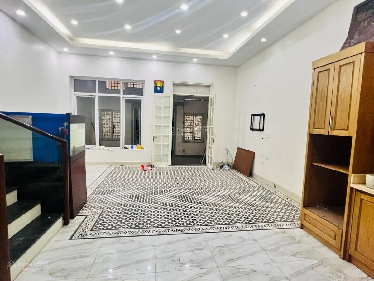 Hiếm! Bán nhà khu phân lô Trần Quang Diệu - Hoàng Cầu thông số lý tưởng 60m2 - mặt tiền 6m, 22,2 tỷ