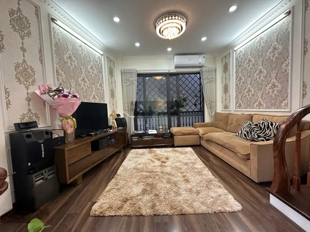 Bán Nhà riêng 33m2, 6,8 tỷ tại Sài Đồng, Long Biên, Hà Nội