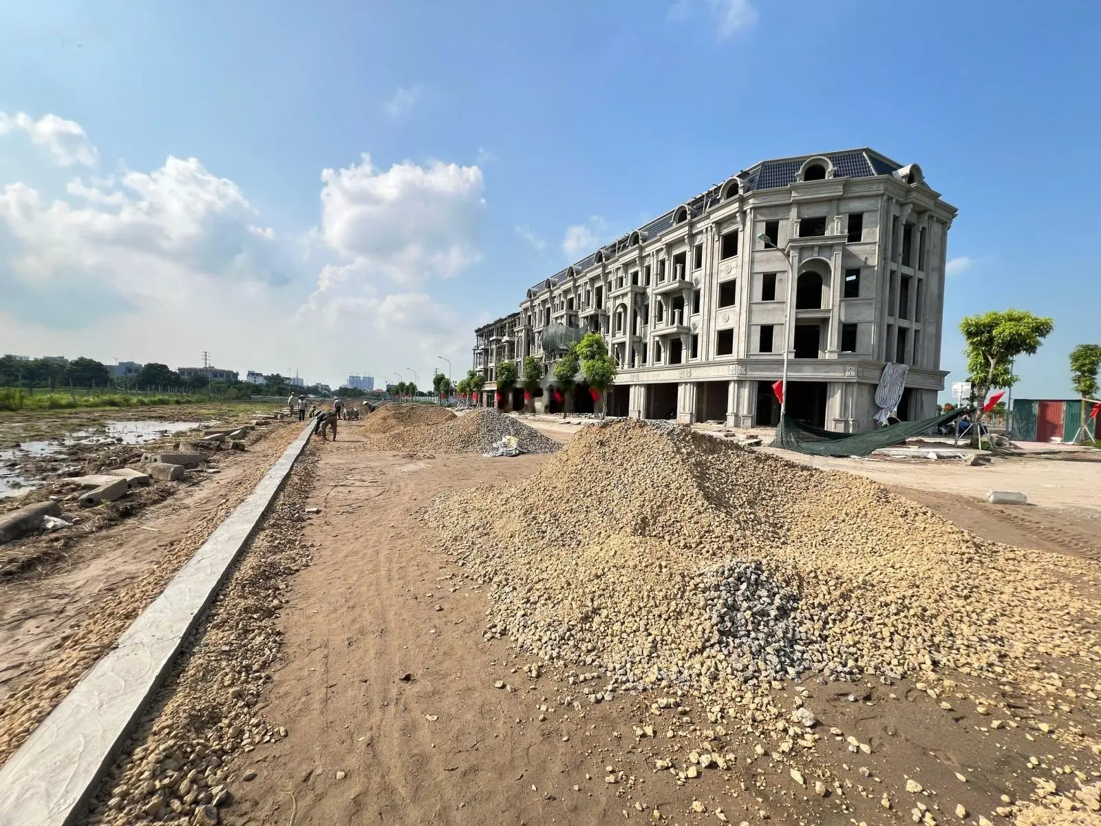 KĐT Lê Quý Đôn kéo dài, 90m2, mặt tiền 6m, vỉa hè 3m, cơ hội đầu tư vàng.