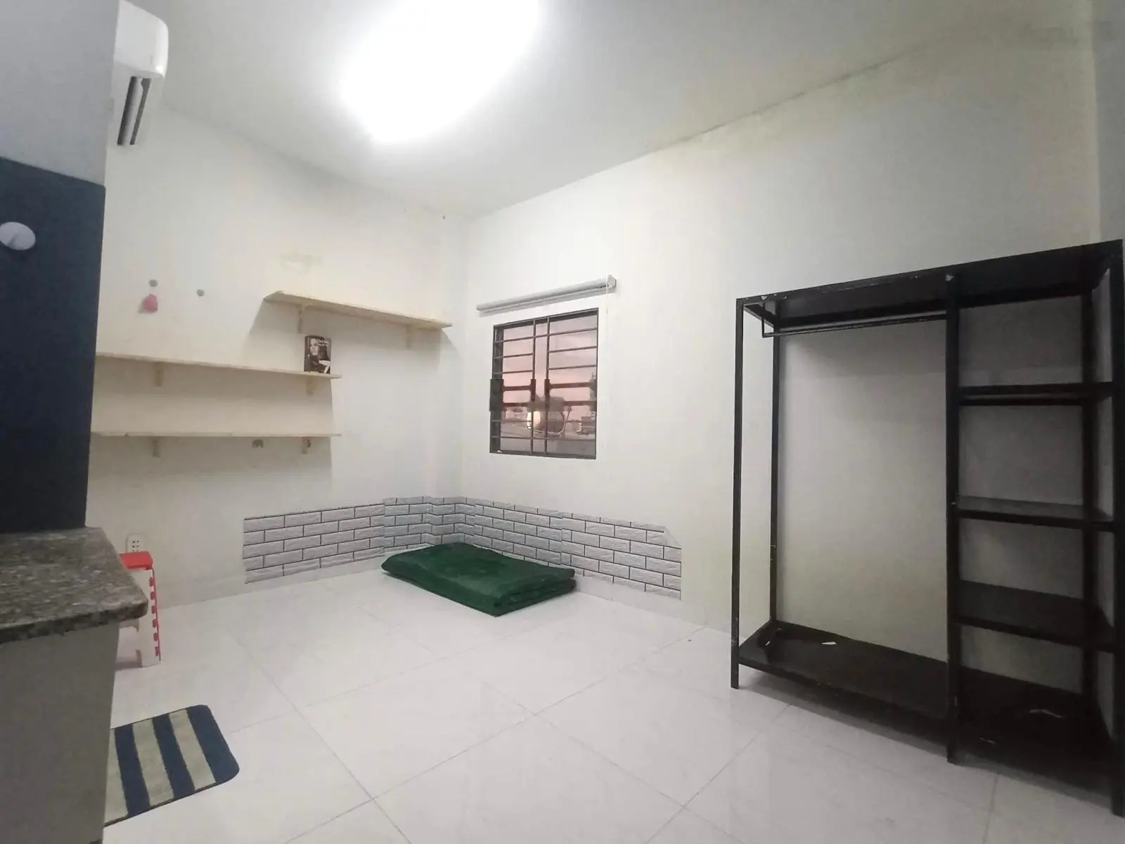 Bán dãy nhà trọ 14 phòng (thu nhập ổn định hơn 43 triệu/1th) hẻm 1283 đường Huỳnh Tấn Phát, Quận 7