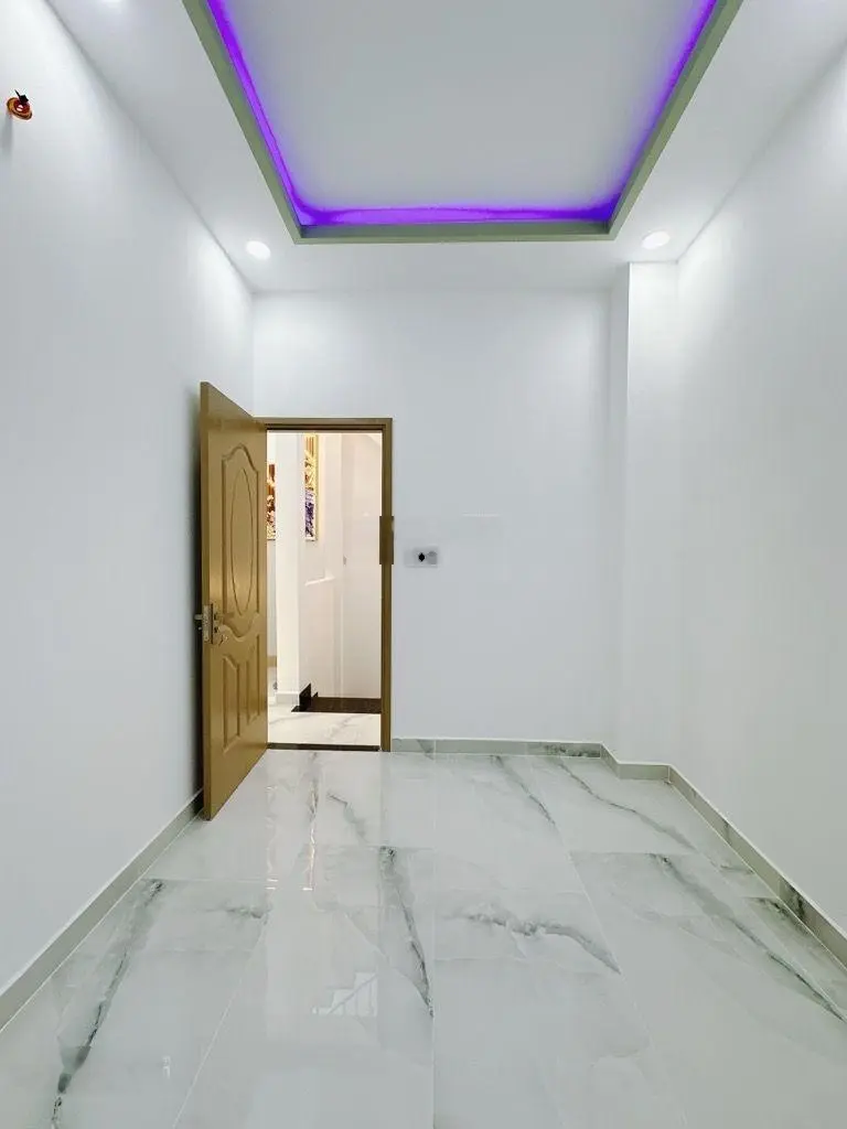 Bán nhà mới Tôn Đản - 36m2 - ngang khủng 6m - Giá chỉ 4tỷ