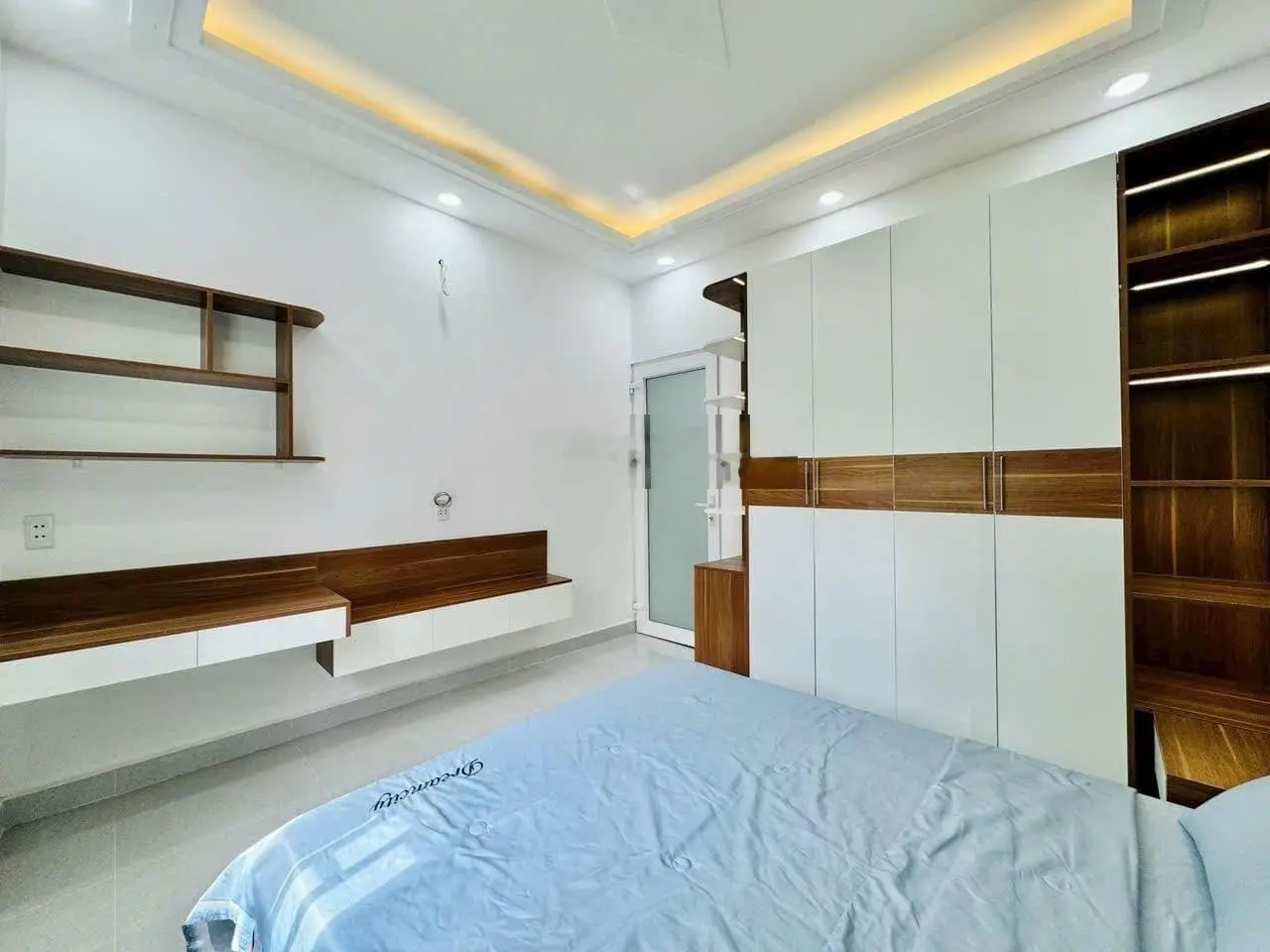 Bán nhà riêng tại Nguyễn Duy Dương, P.3, Q.10, TP. 56m2 chỉ 2 tỷ 590. Sổ hồng riêng