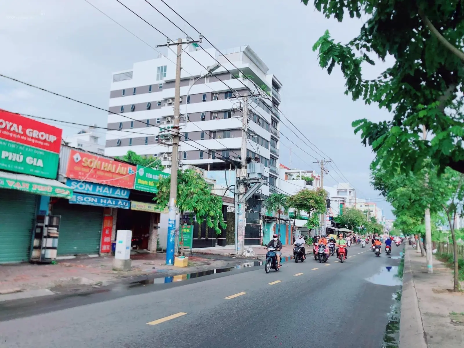 Định cư Mỹ bán nhà mặt tiền Trần Xuân Soạn 0917 579 ***