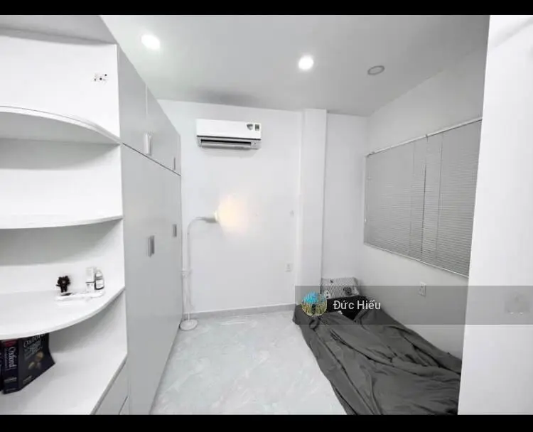 Chính chủ rao bán nhà đẹp Hẻm Đề Thám - Phạm Ngũ Lão - Quận 1 - DT: 61m2 - 3PN - sổ hổng riêng
