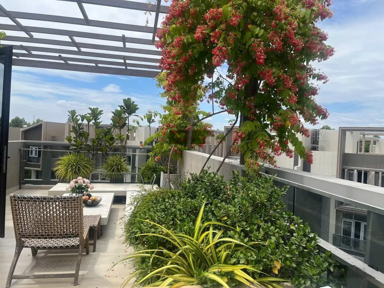 Duy nhất căn nhà phố vườn tại Sycamore với giá hot, chỉ 12,3 tỷ. LH: 0354477790