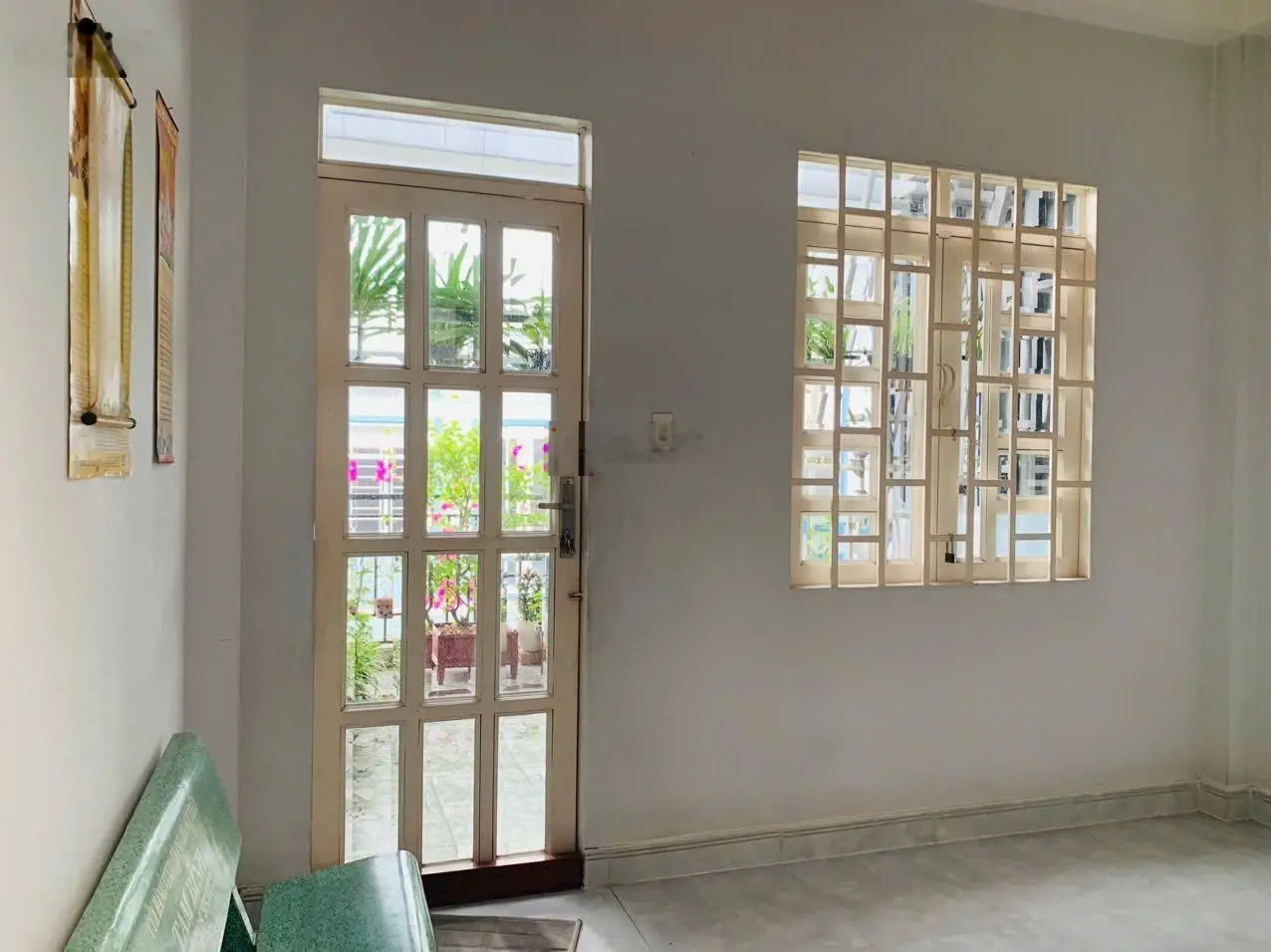 Bán nhà HXH 1trệt 2lầu + sân thượng, 3WC + 4PN, ngay chợ Xuân Hiệp, P. Linh Xuân, sổ hồng hoàn công