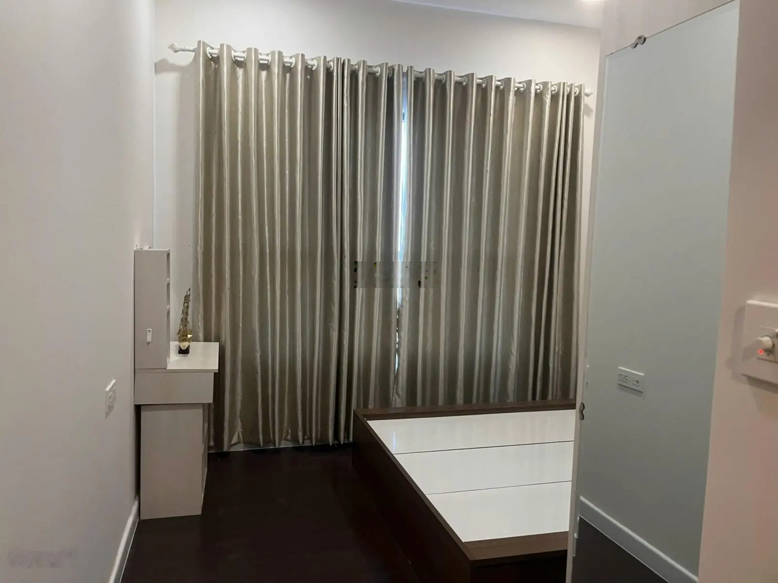 Rẻ nhất thị trường - Cần bán gấp 3PN 90m2 The Sun Avenue chỉ 5.1 tỷ bao thuế phí