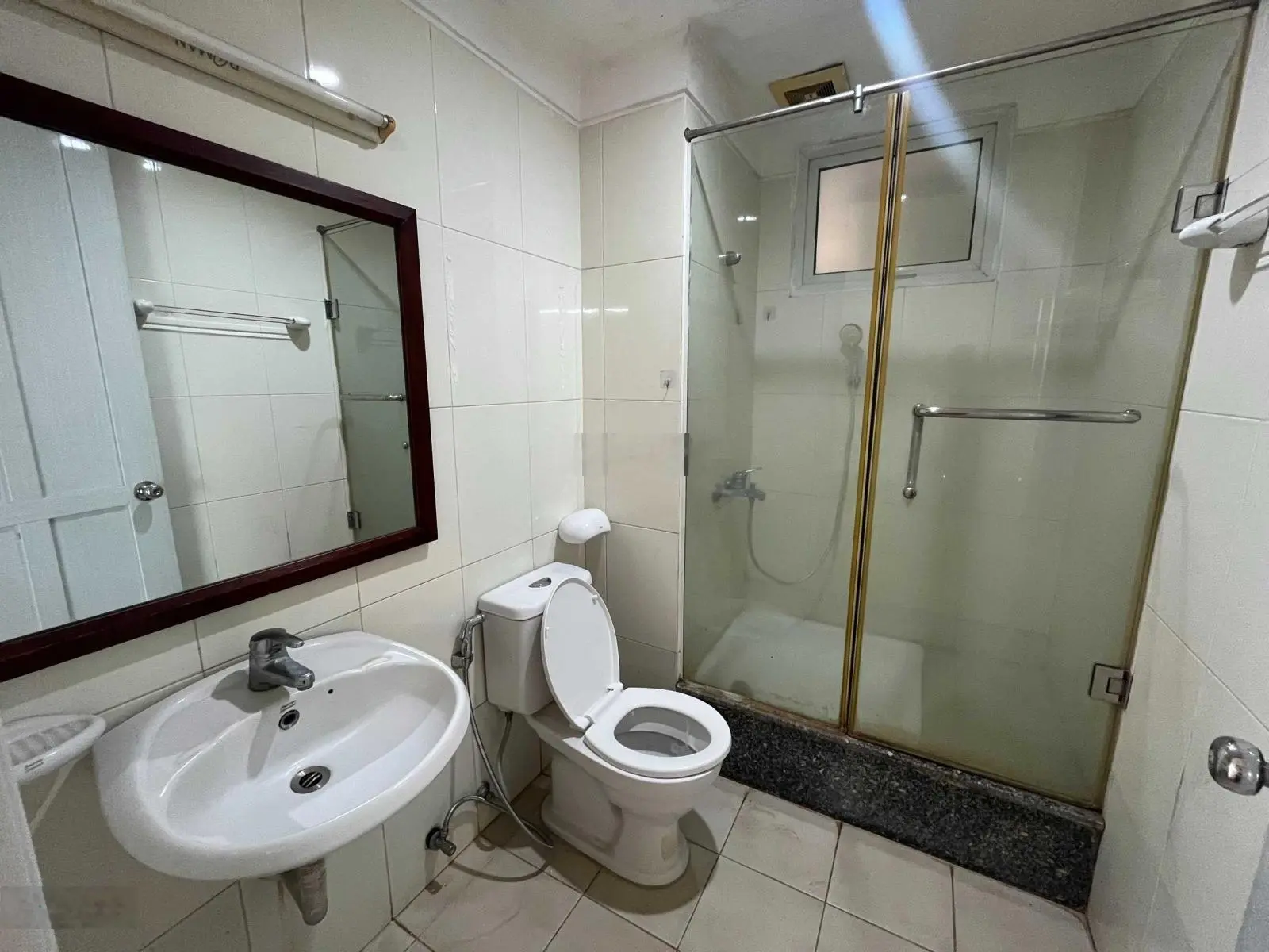 Bán căn hộ tòa nhà E4 Ciputra, Hà Nội