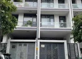 Cần bán gấp căn biệt thự hướng bắc KDC: Phú Mỹ, Vạn Phát Hưng, Quận 7! giá tốt 32 tỷ-189m2