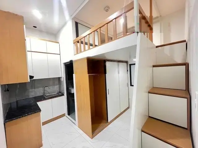 Bán nhà phố Minh Khai quận Hai Bà Trưng. Giá 8.95 tỷ, kinh doanh CHDV 7 phòng khép kín thang máy