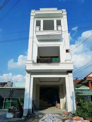 Cần tiền làm ăn, Bán gấp Nhà 3 Tầng Đang xây ở thiết kế tân cổ điển