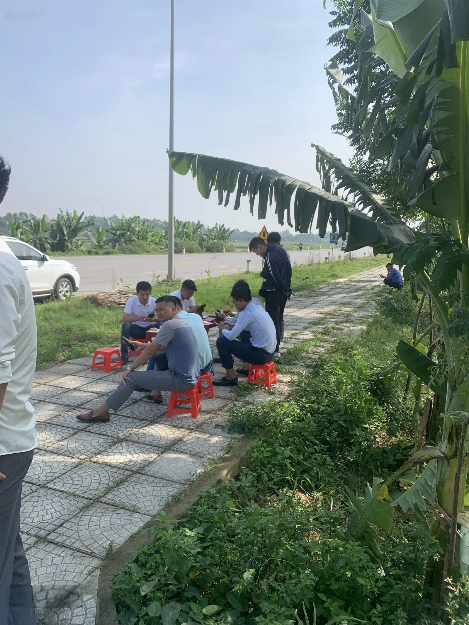 Bán 2 lô liền kề mặt đường Nam Sông Mã. Tự do xây dựng, kinh doanh tốt