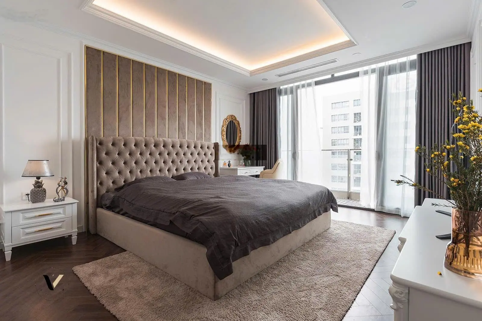 Chính chủ bán CC 90 Nguyễn Tuân thiết kế 3 ngủ 2 vệ sinh, 97m2, căn góc rất đẹp, đầy đủ nội thất