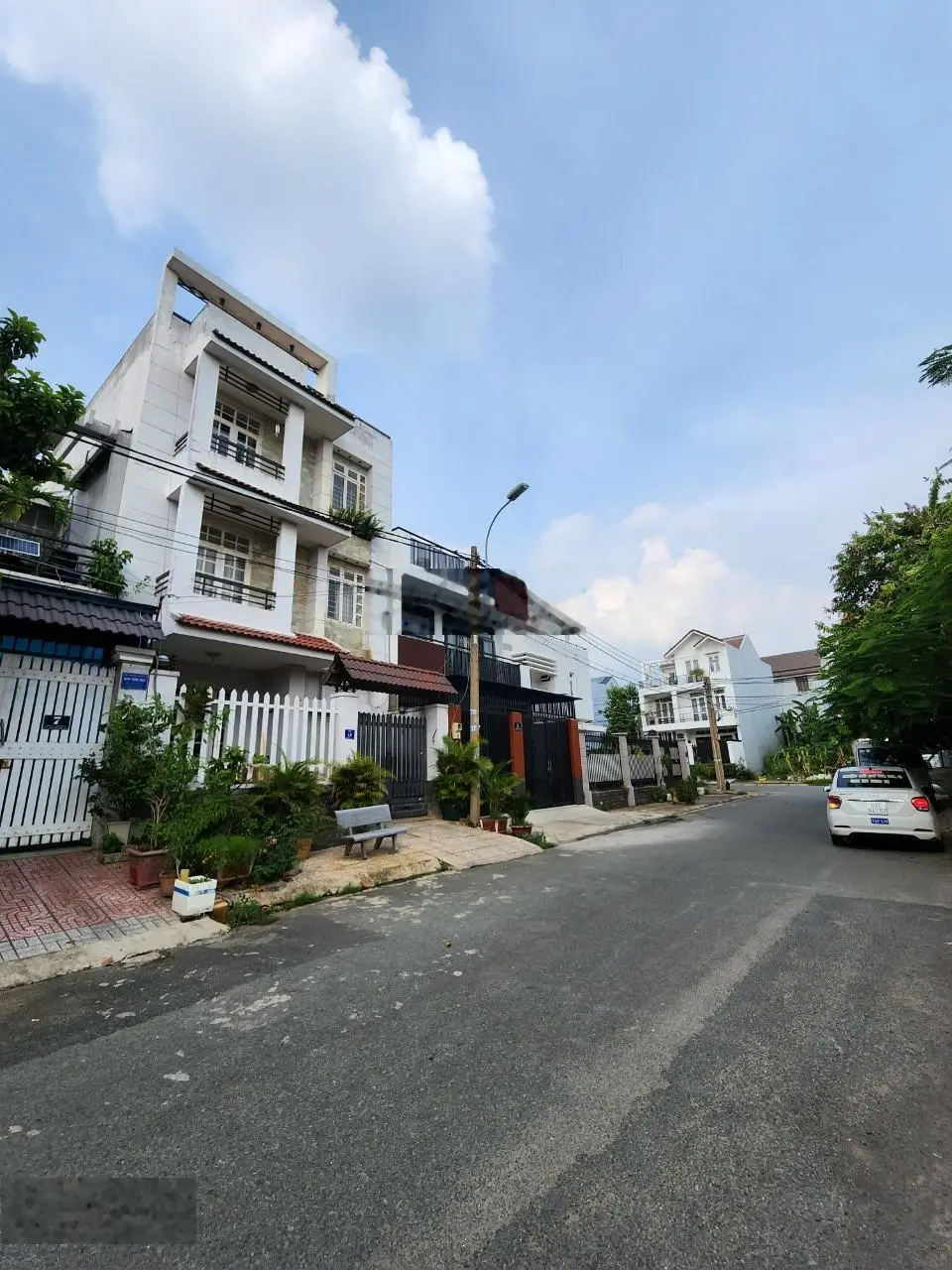 Cần tiền chủ cần bán gấp, nhà đường số 25, Gigamall, p. Hiệp Bình Chánh, Q. Thủ Đức