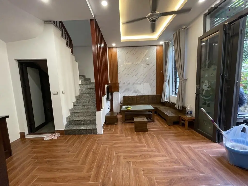 Cổ Nhuế nhà dân xây đẹp, mới, hiện đại, ngõ rộng không khí thoáng mát
