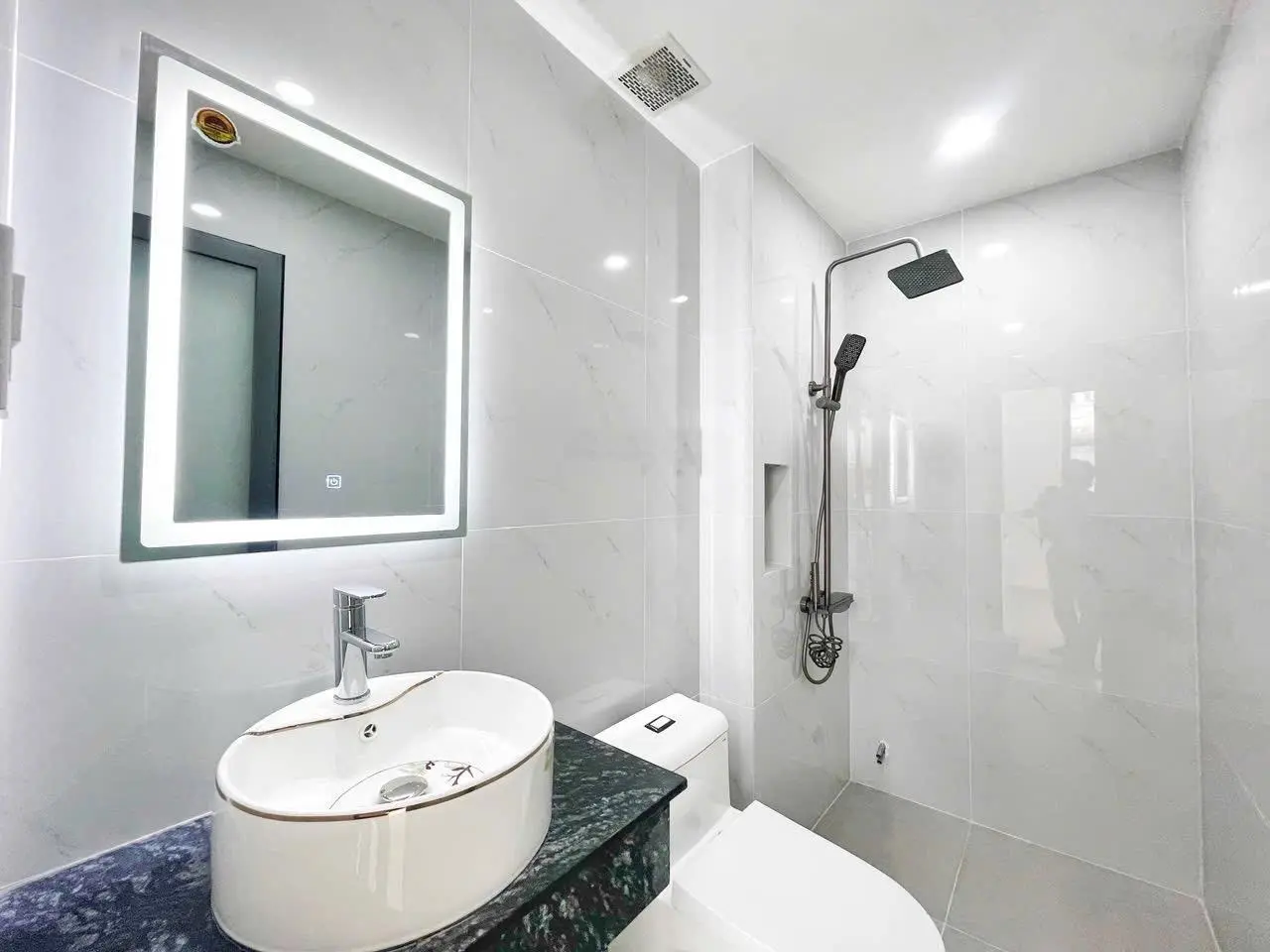 Săn nhà phố 4 tầng siêu đẹp,phường hiệp bình chánh -tp. thủ đức,gần chợ,giá chỉ 7.2 tỷ hỗ trợ vay