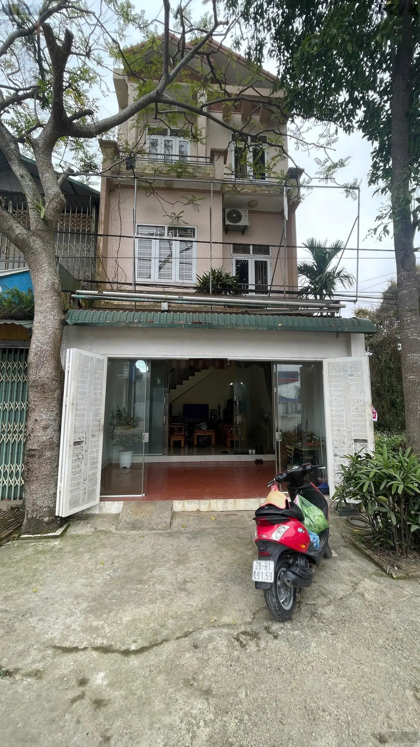 Chính chủ bán nhà mặt đường QL6 tại Cao Phong Hoà Bình. S đất 75m2 (10m mặt tiền)