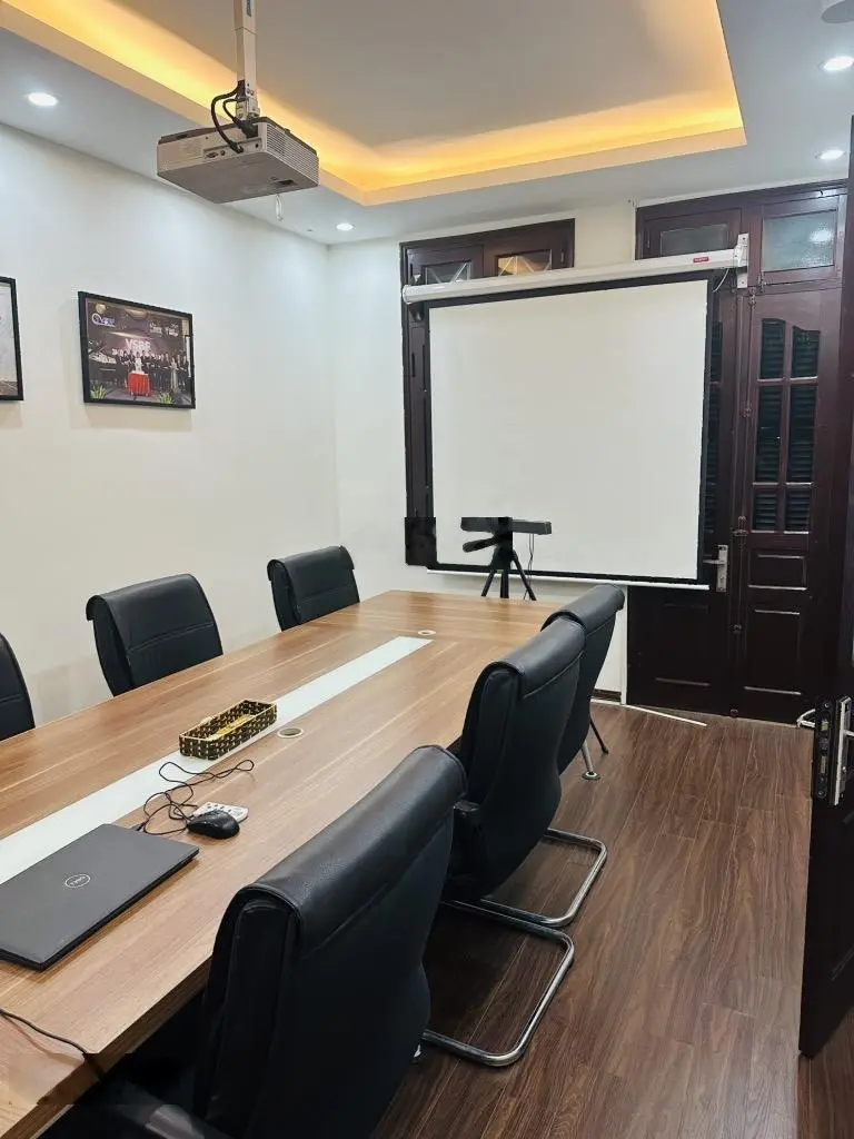 Lô góc 2 mặt thoáng kinh doanh vỉa hè Bắc Linh Đàm Hoàng Mai