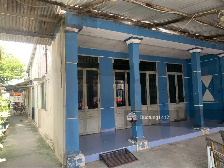 Bán gấp nhà Thị trấn Hóc Môn, 1/ Quang Trung, 10x23=242m2 sổ hồng 2,7 tỷ