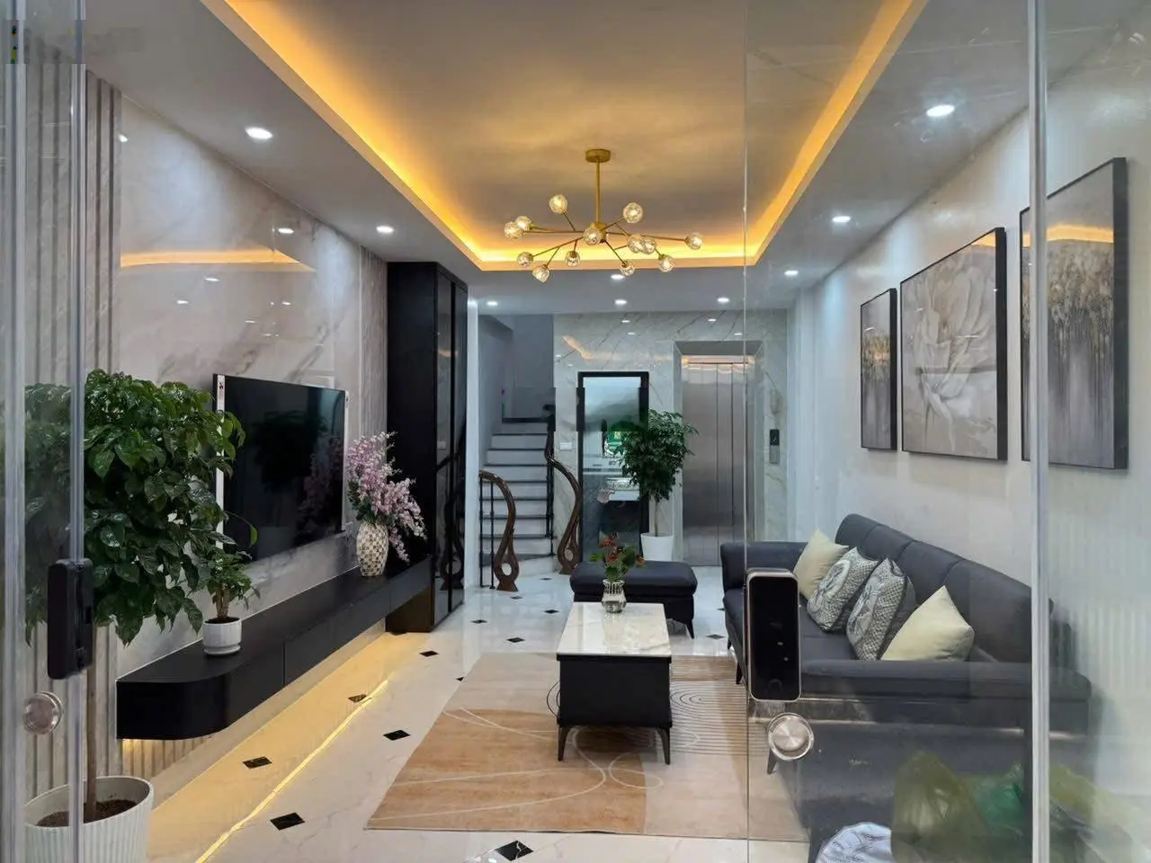 Võ Chí Công, Xuân La Tây Hồ, 5 tầng thang máy, mặt ngõ thông KD nhỏ hoặc làm VP, ô tô qua - 11.7 tỷ