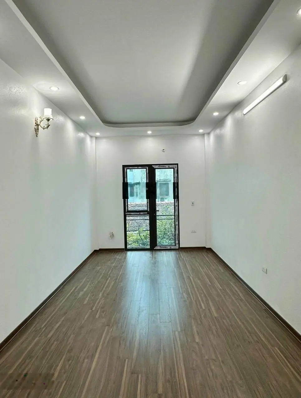 Nhà xây độc lập phố Xốm ô tô Vào nhà 36m2x4T, 4PN giá 5.x tỷ CTL LH 0978 939 ***