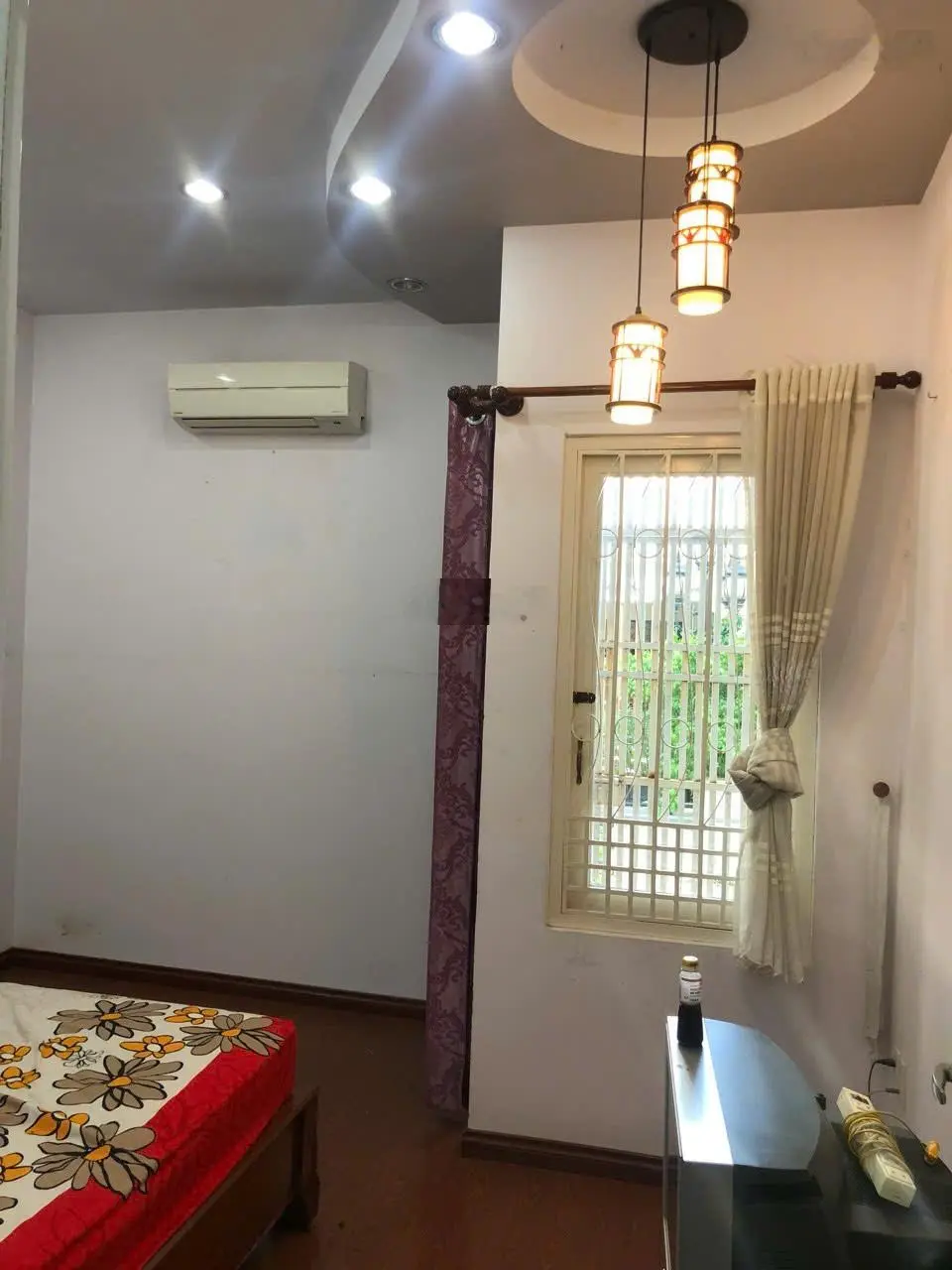 Bán nhà MT đường số Tân Quy, Q7 diện tích 4x18m. Nhà 1 trệt 2 lầu giá 10,2 tỷ thương lượng