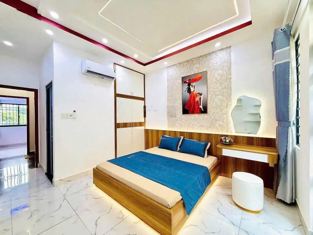 Chủ cần bán gấp nhà hẻm ô tô Phạm Văn Chiêu Gò Vấp 56m2, 1 trệt 3 lầu 5PN 6WC giá 2ty950, SHR