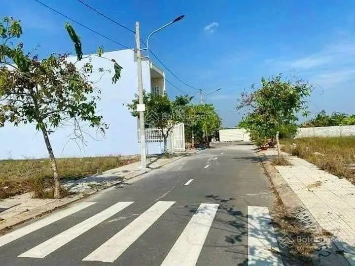 Tôi chính chủ cần bán gấp lô đất 80m2 KDC An Nhiên, 900 triệu, SHR mua cc liền, LH 0901 762 ***