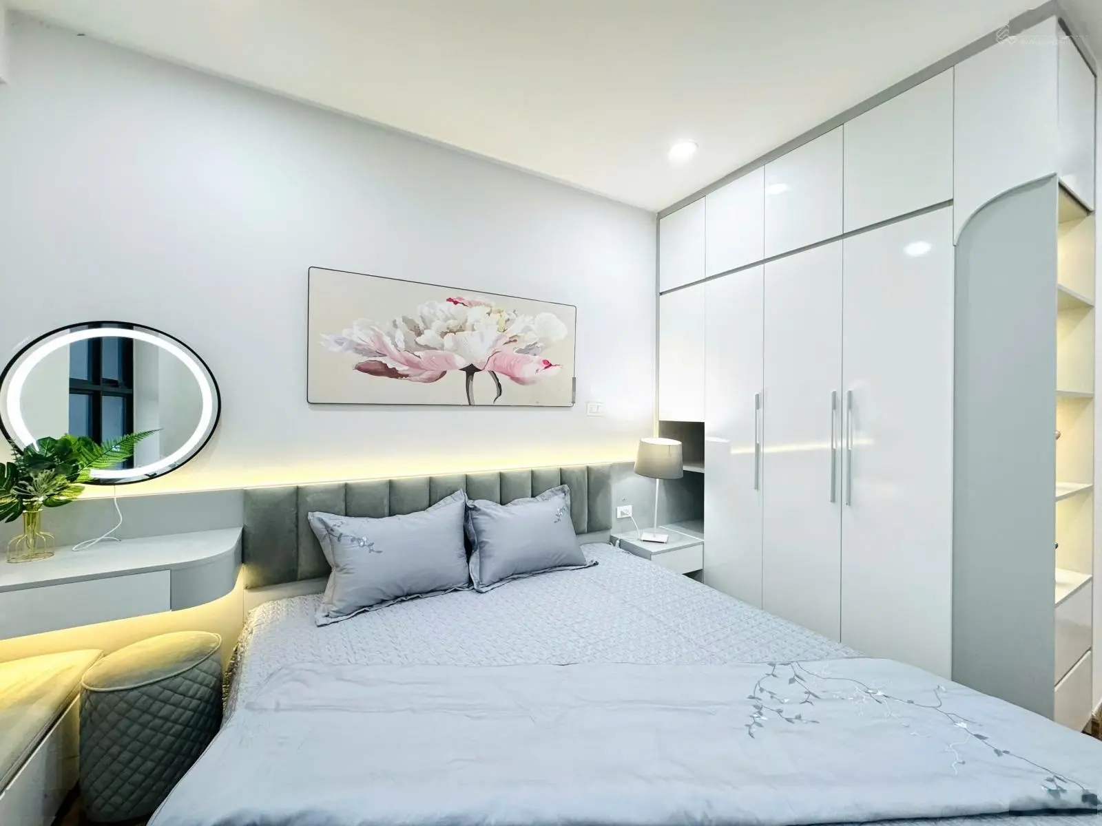 Bán căn hộ 5A,7A Lê Đức Thọ căn 2PN , 3PN loại 70m2 đến 99m2 căn hộ full nội thất siêu đẹp