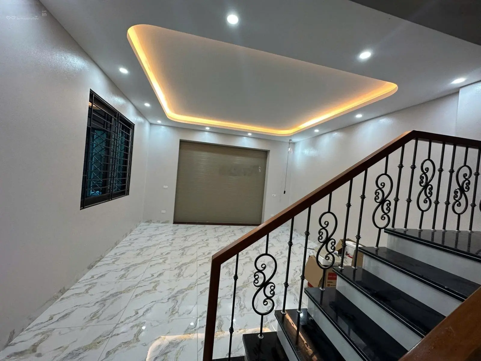 Bán nhà 3 tầng mới xây làn 2 Đấu Mã, Thị Cầu, giá 4,1 tỷ